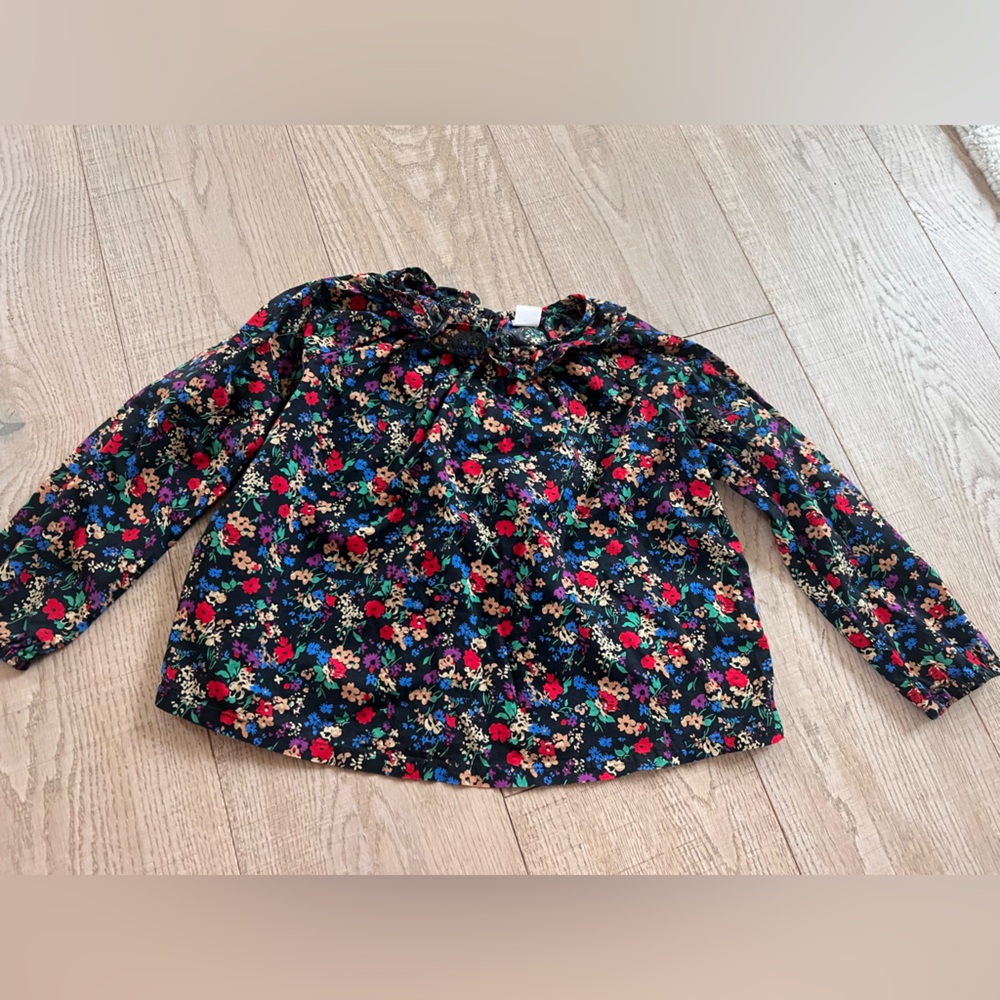 Gap Kids 5T Girls' Black Liberty Print style Floral Long-Sleeve Top